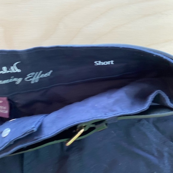 Gloria Vanderbilt All  Around Slimming Effect Shorts size 8P (EW) - Picture 7 of 14